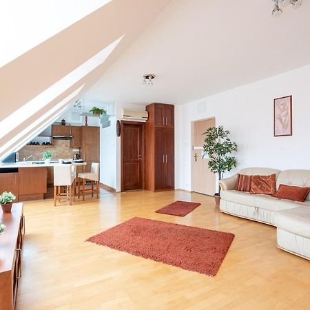 Beautiful Apartment With Ac Budapest Ngoại thất bức ảnh