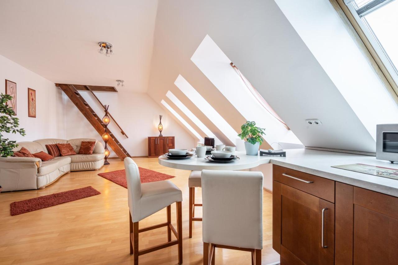 Beautiful Apartment With Ac Budapest Ngoại thất bức ảnh