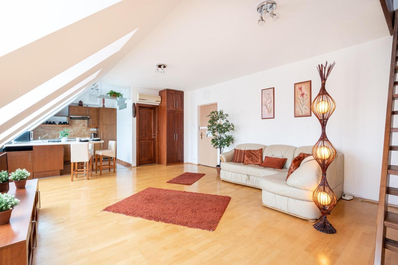 Beautiful Apartment With Ac Budapest Ngoại thất bức ảnh